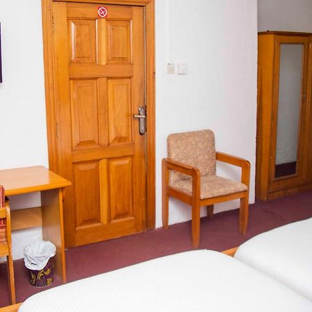 Forte Royale Hotel Accra Extérieur photo