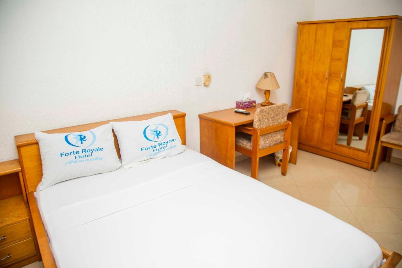 Forte Royale Hotel Accra Extérieur photo