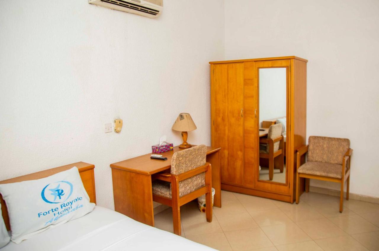 Forte Royale Hotel Accra Extérieur photo