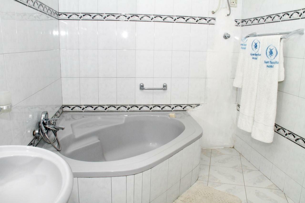 Forte Royale Hotel Accra Extérieur photo