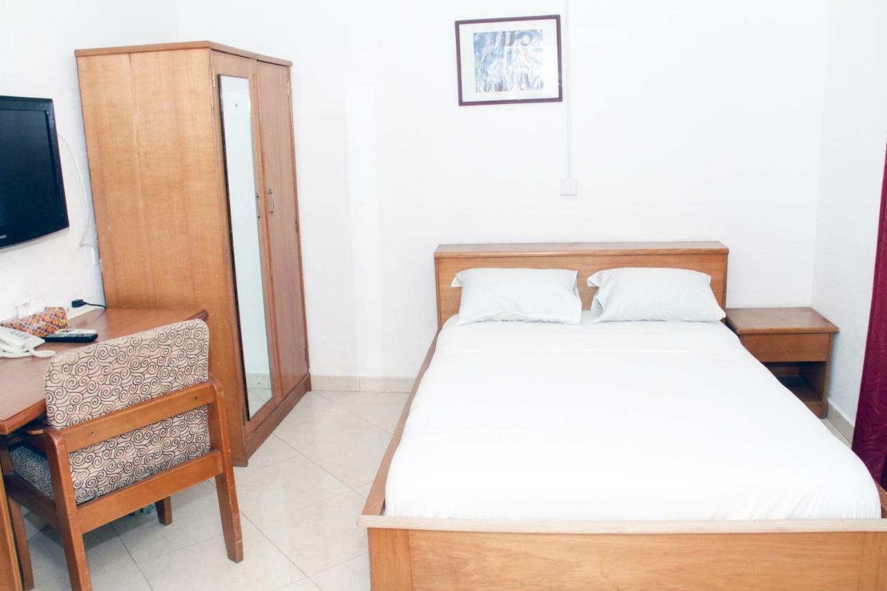 Forte Royale Hotel Accra Extérieur photo