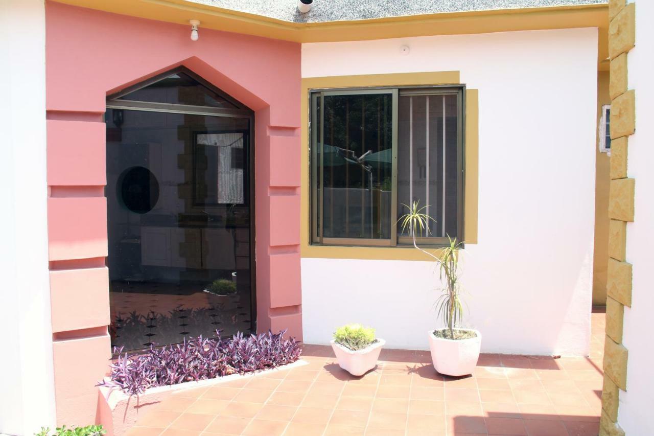 Forte Royale Hotel Accra Extérieur photo